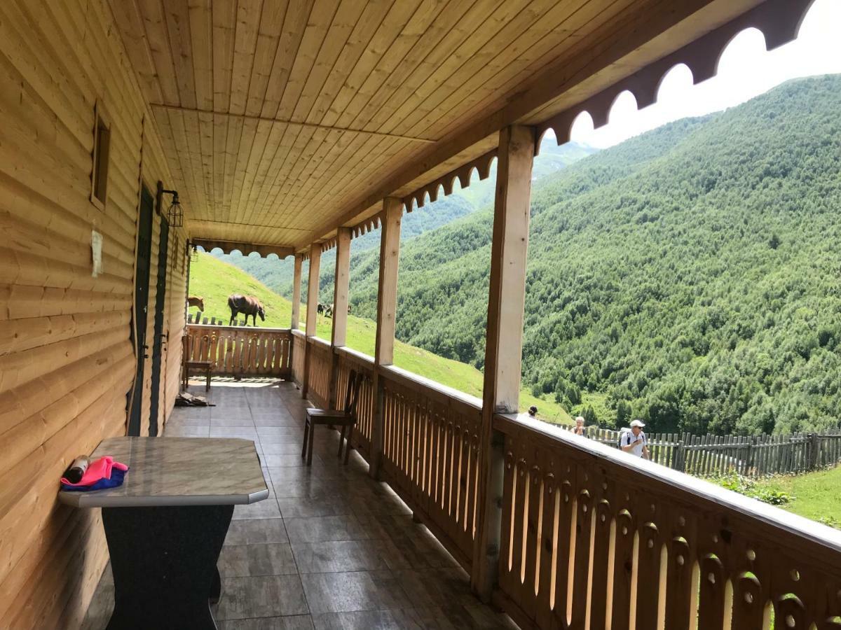 Maxvshi Hotel Ushguli Exterior photo
